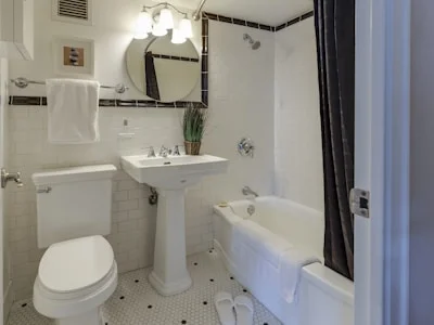 Inodoro: WC suspendido — Geberit AquaClean